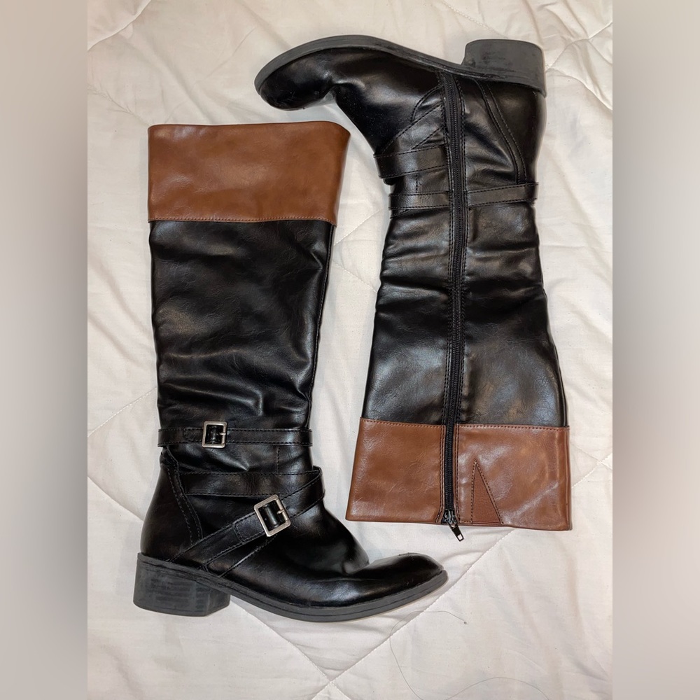 Sonoma knee-high riding boots. Size 9